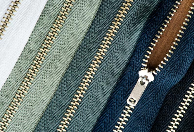 Suppliers of Automatic Zippers Suppliers of Automatic Zippers